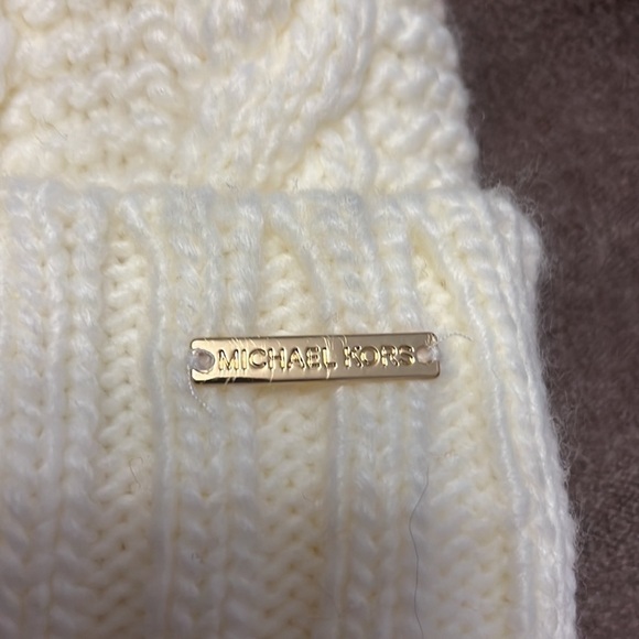 Michael Michael Kors ivory cableknit hat with gold logo bar, new